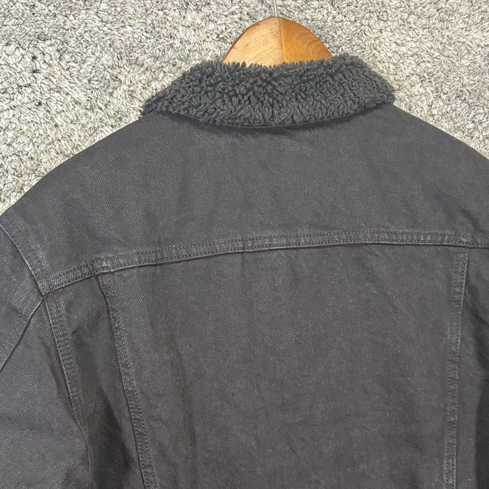 Old Navy Black Denim Sherpa LinedJacket for Men Size Large Collared Trucker Coat - Picture 13 of 16